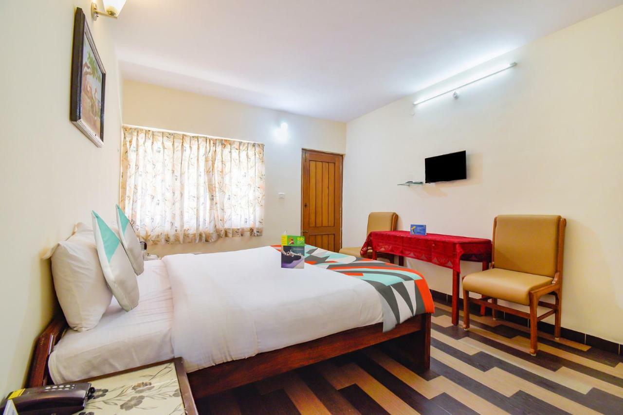 Fabexpress Wenlock Homes - Nr Government Rose Garden Ooty Bagian luar foto